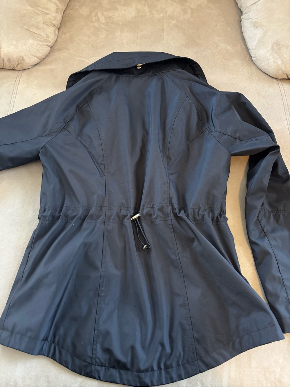 MICHAEL Michael Kors Black Lightweight Zip-Front Utility Jacket - Picture 5 of 6